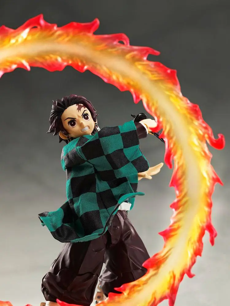 Demon Slayer: Kimetsu no Yaiba Action Figure 1/12 Tanjiro Kamado 14 cm product photo