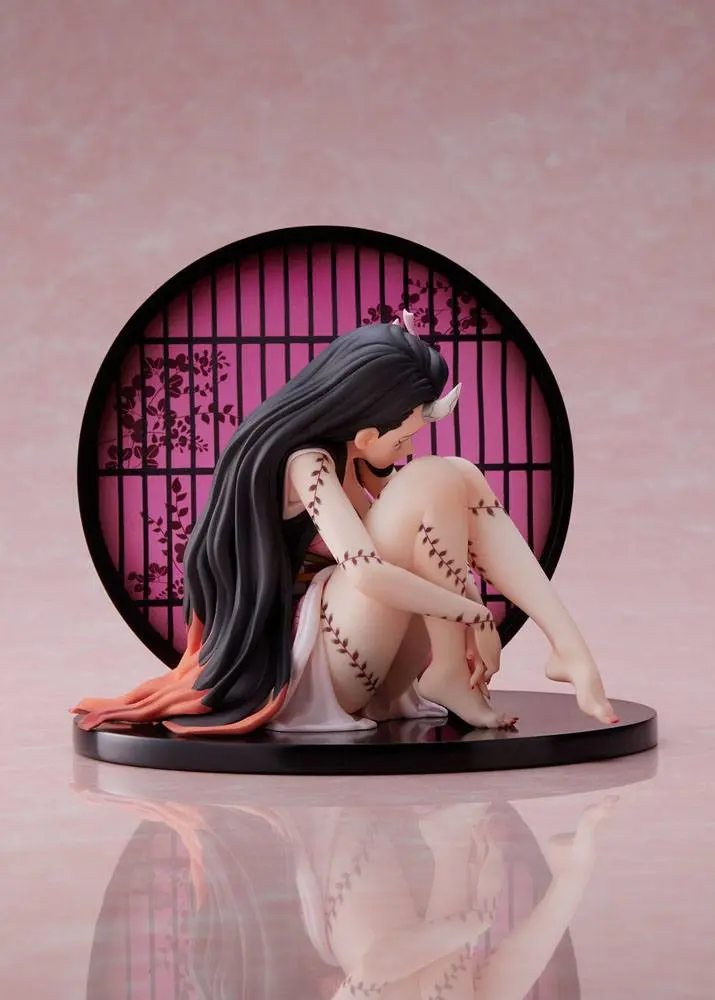 Demon Slayer: Kimetsu no Yaiba Statue 1/8 Entertainment District Arc Nezuko Kamado (Demon Form Advancing Version) 12 cm product photo