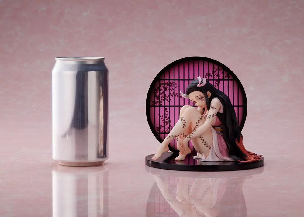 Demon Slayer: Kimetsu no Yaiba Statue 1/8 Entertainment District Arc Nezuko Kamado (Demon Form Advancing Version) 12 cm product photo
