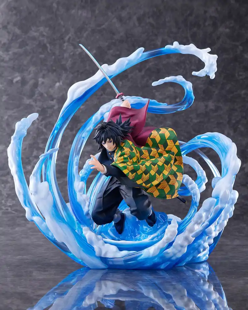 Demon Slayer: Kimetsu no Yaiba Statue 1/8 Giyu Tomioka DX Ver. 29 cm product photo