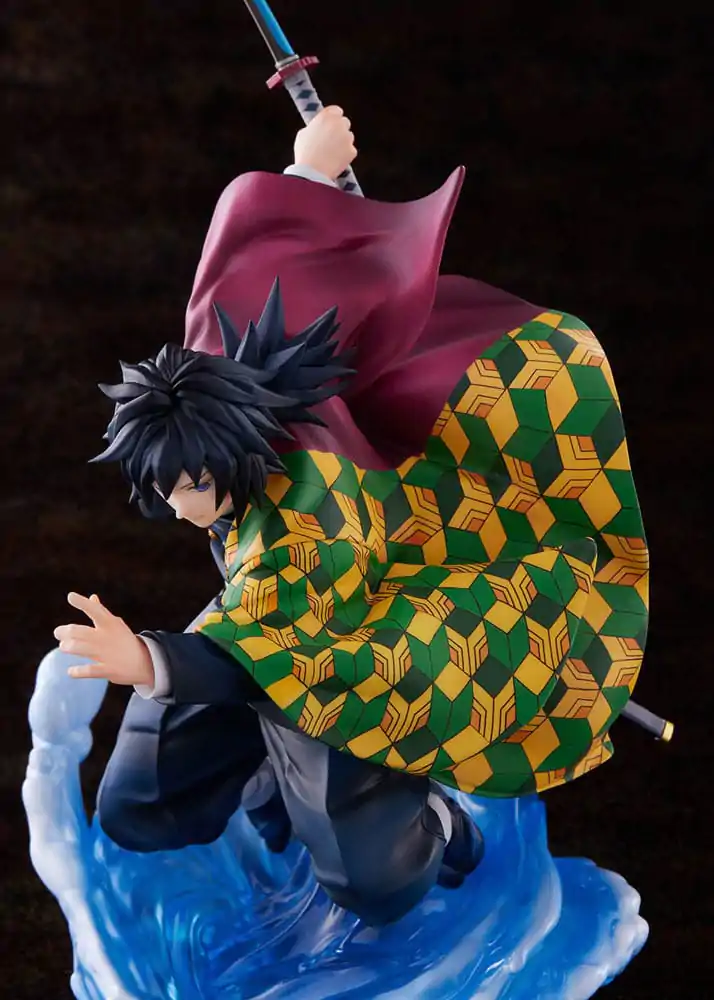 Demon Slayer: Kimetsu no Yaiba Statue 1/8 Giyu Tomioka 27 cm product photo