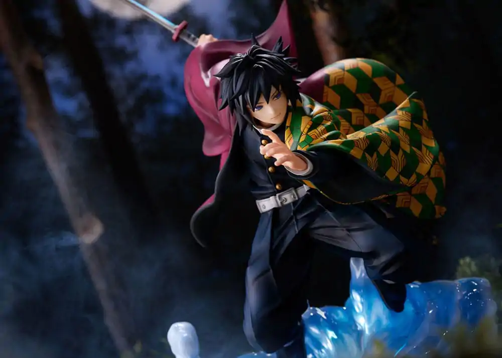 Demon Slayer: Kimetsu no Yaiba Statue 1/8 Giyu Tomioka 27 cm product photo