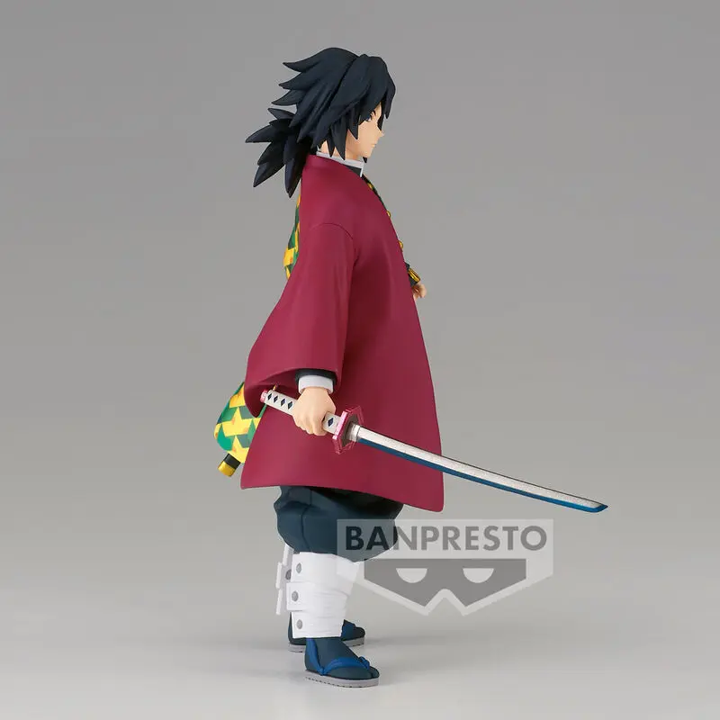 Demon Slayer Kimetsu no Yaiba Giyu Tomioka figure 17cm product photo