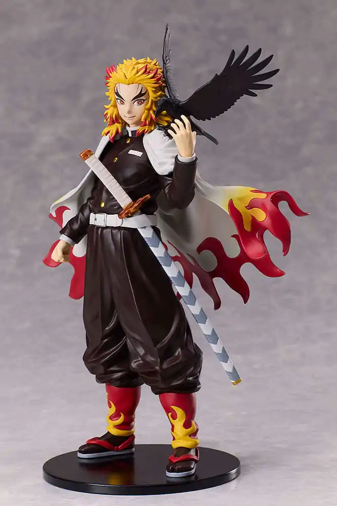 Demon Slayer: Kimetsu no Yaiba Statue Kyojuro Rengoku Flame Hashira 20 cm product photo