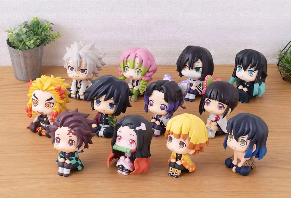 Demon Slayer Kimetsu no Yaiba Look Up PVC Statue Iguro Obanai 11 cm product photo