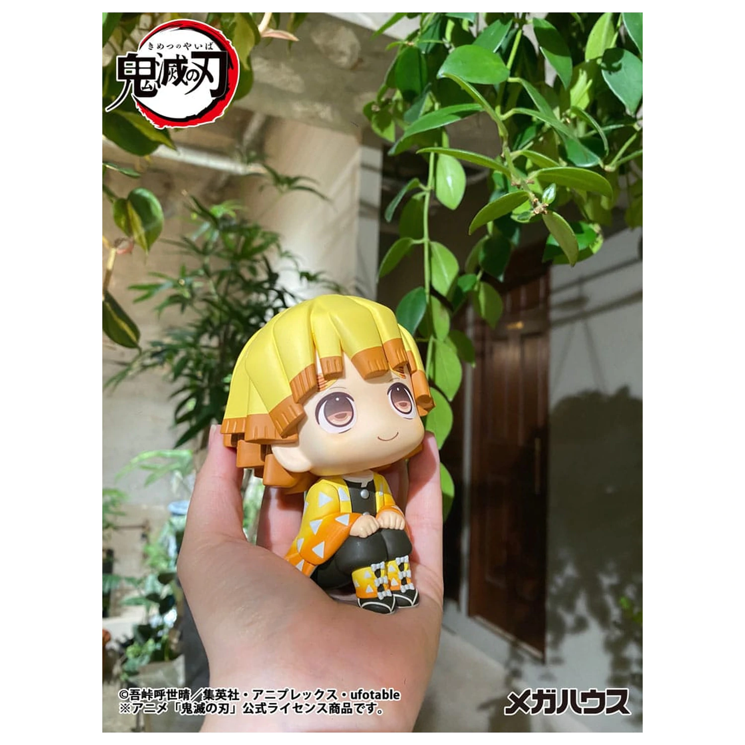 Demon Slayer Kimetsu no Yaiba Look Up PVC Statue Zenitsu Agatsuma Smile Ver. 11 cm  product photo