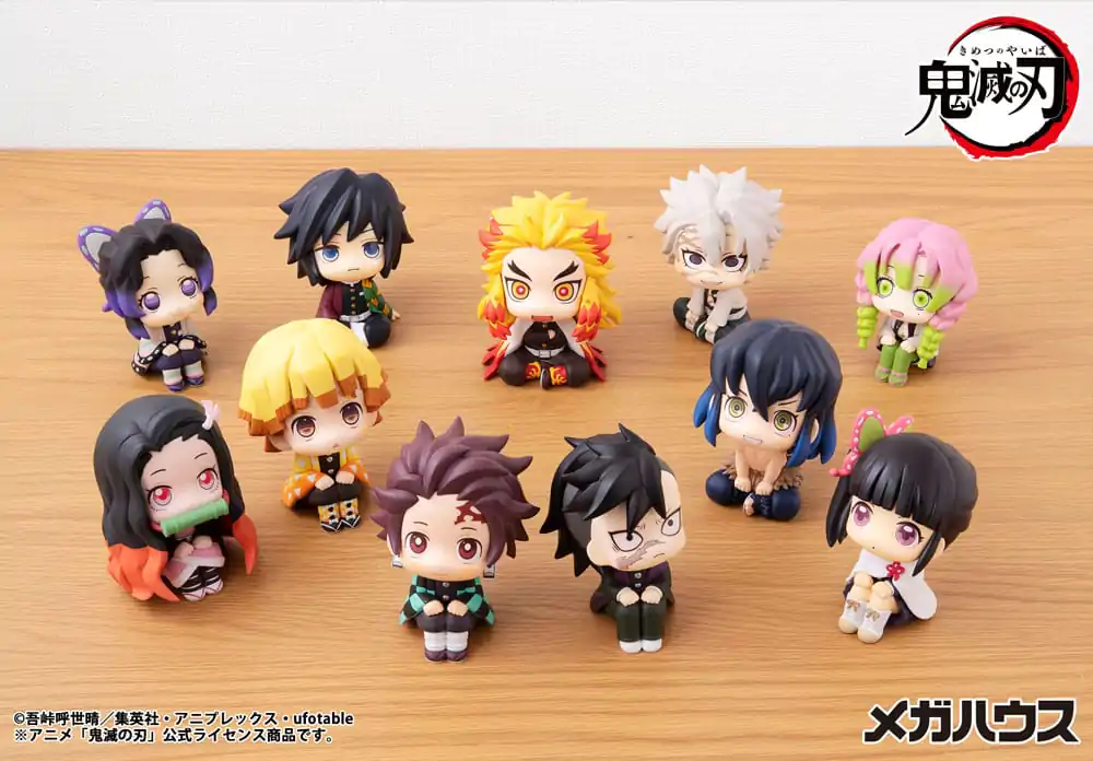 Demon Slayer Kimetsu no Yaiba Look Up PVC Statue Rengoku Kyojuro 11 cm product photo