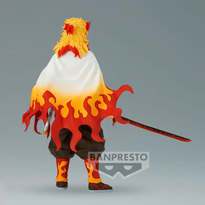 Demon Slayer Kimetsu no Yaiba Kyojuro Rengoku figure 17cm product photo