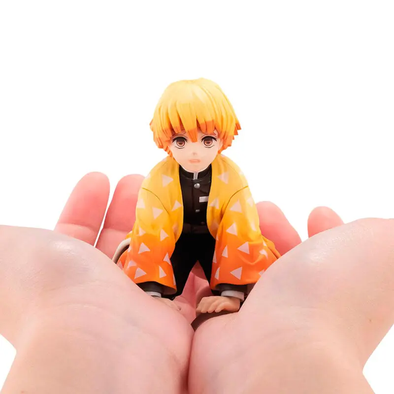 Demon Slayer Kimetsu no Yaiba Zenitsu Palm Size Edition Deluxe statue 7cm product photo