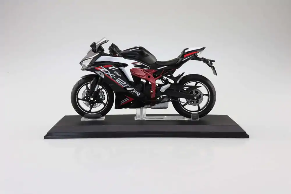 Diecast Bike Series Statue 1/12 Kawasaki Ninja ZX-25R Metallic Spark Black×Peal Flat Stardust White 16 cm termékfotó