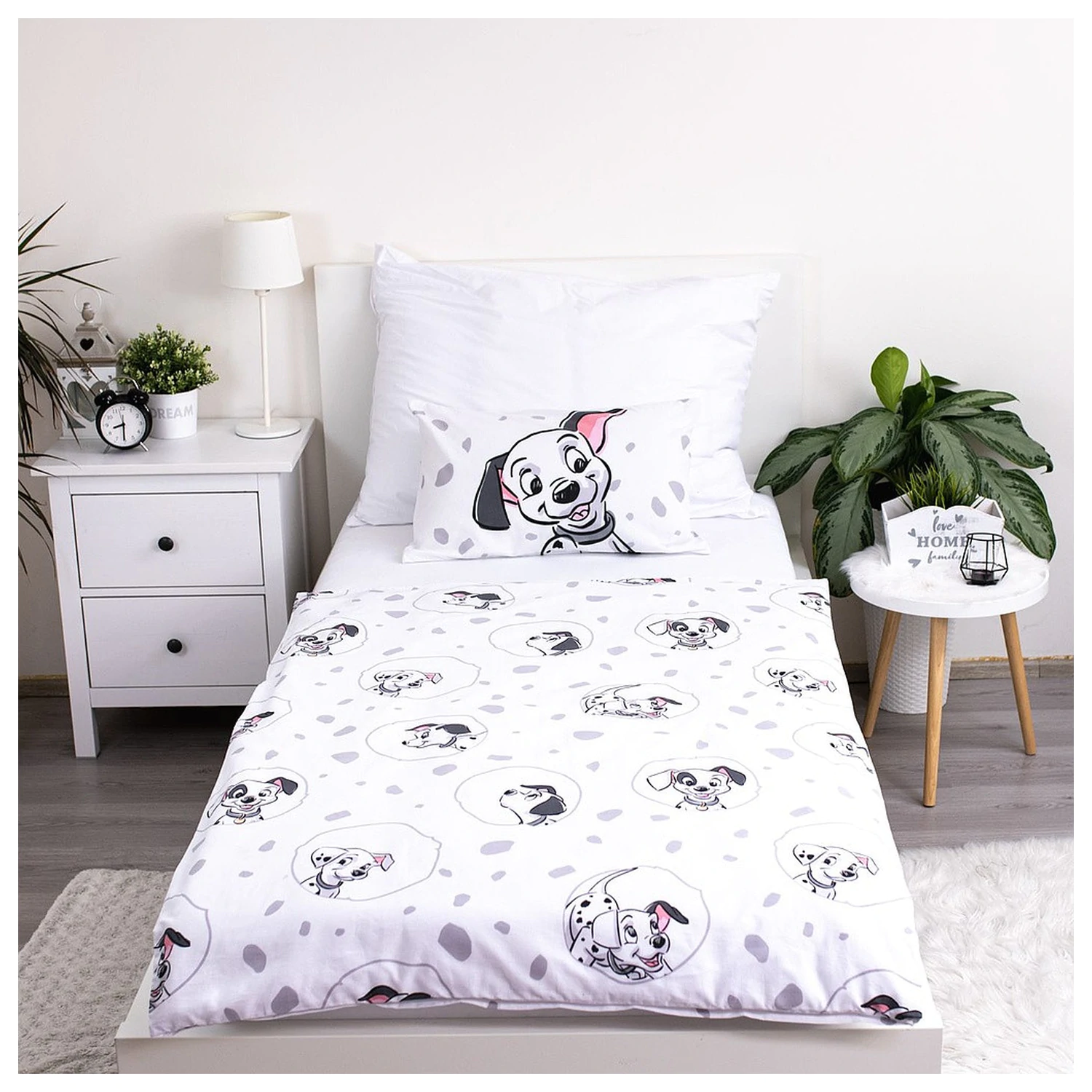 Disney 101 Dalmatians White Toddler and Preschool Duvet Cover product photo