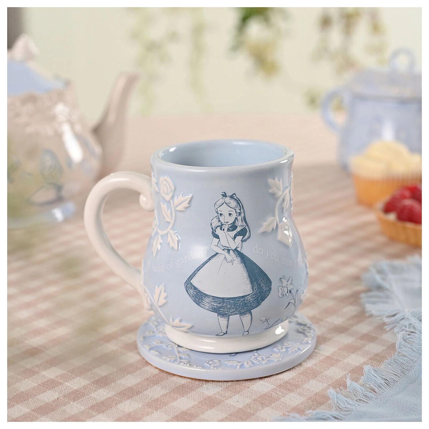 Disney Alice in Wonderland Alice mug product photo