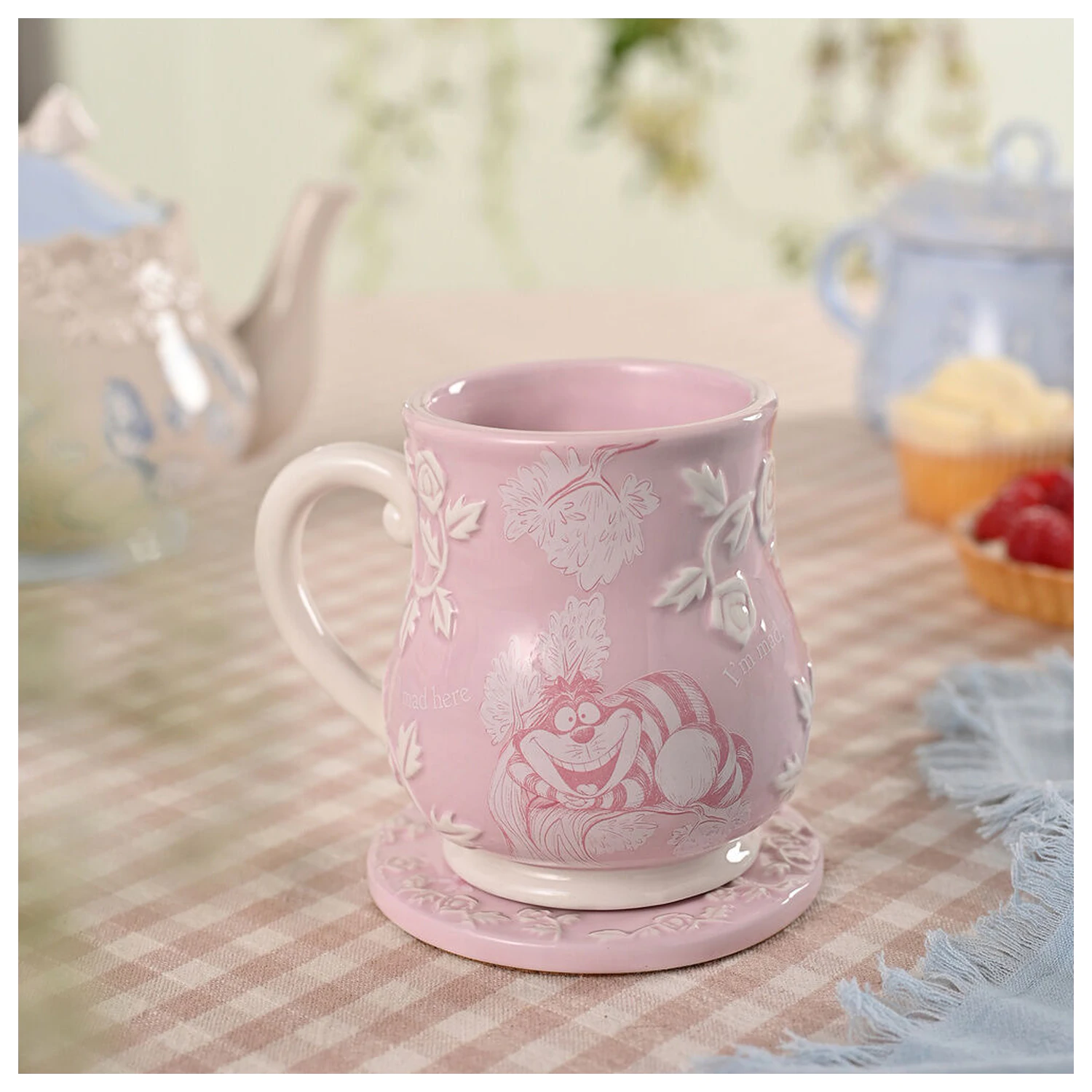 Disney Alice in Wonderland Cheshire Cat mug product photo