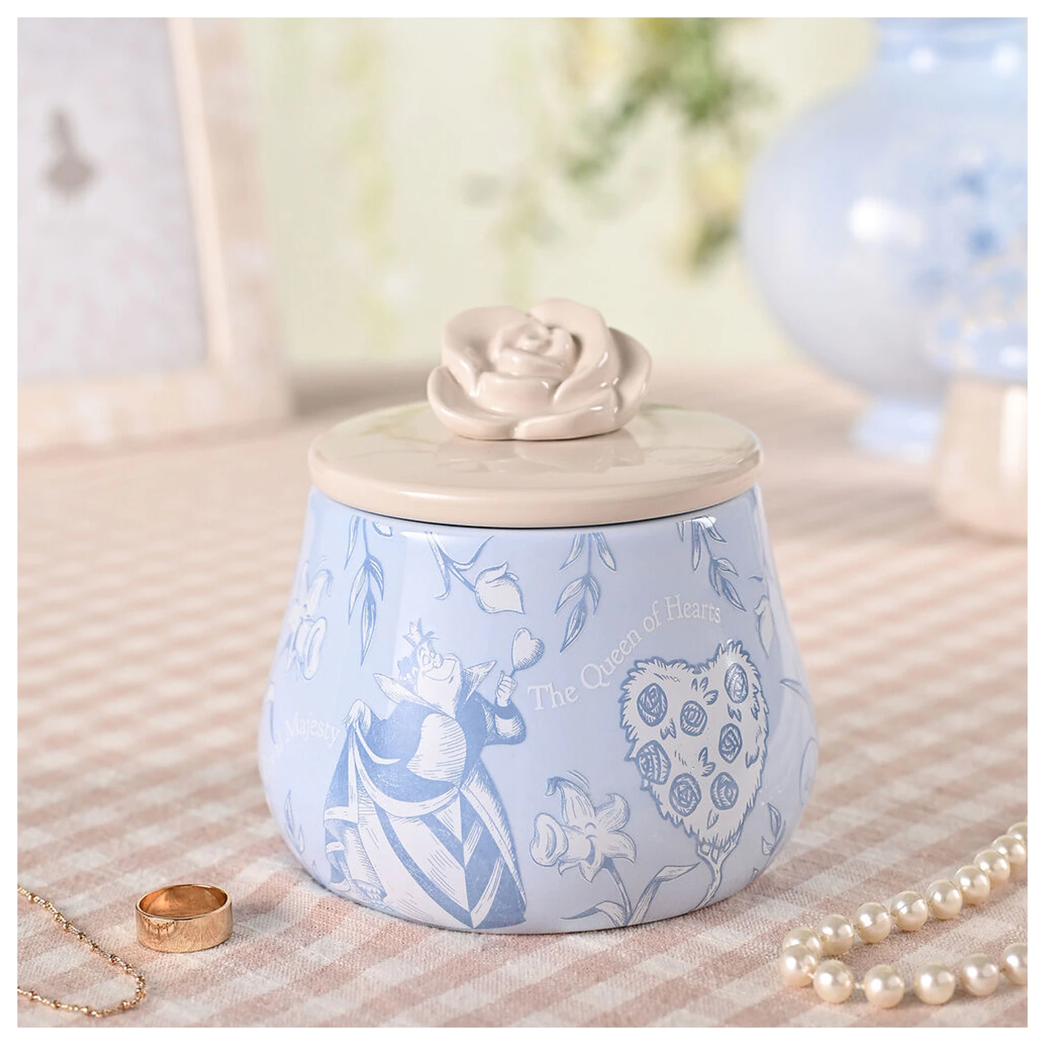 Disney Alice in Wonderland jewellery box product photo