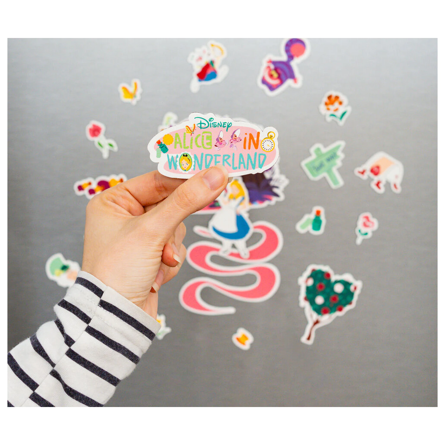 Disney Alice in Wonderland set of die-cut magnets product photo