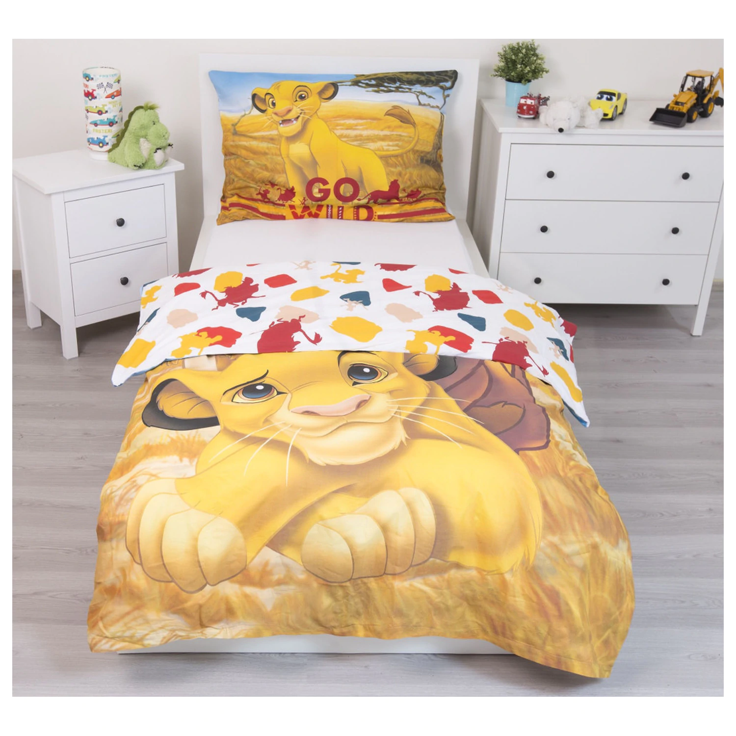 Disney The Lion King Pride Lands Trio Duvet Cover product photo