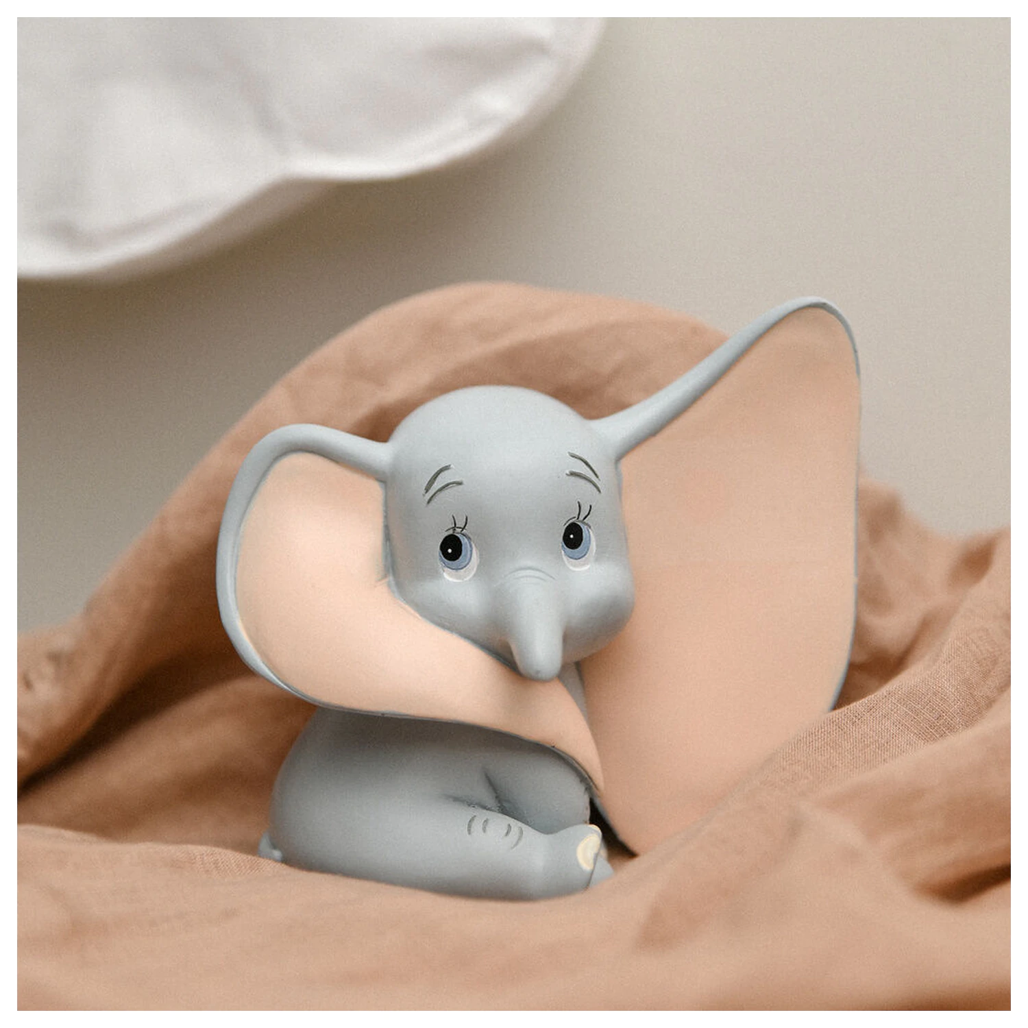 Disney Dumbo money box product photo