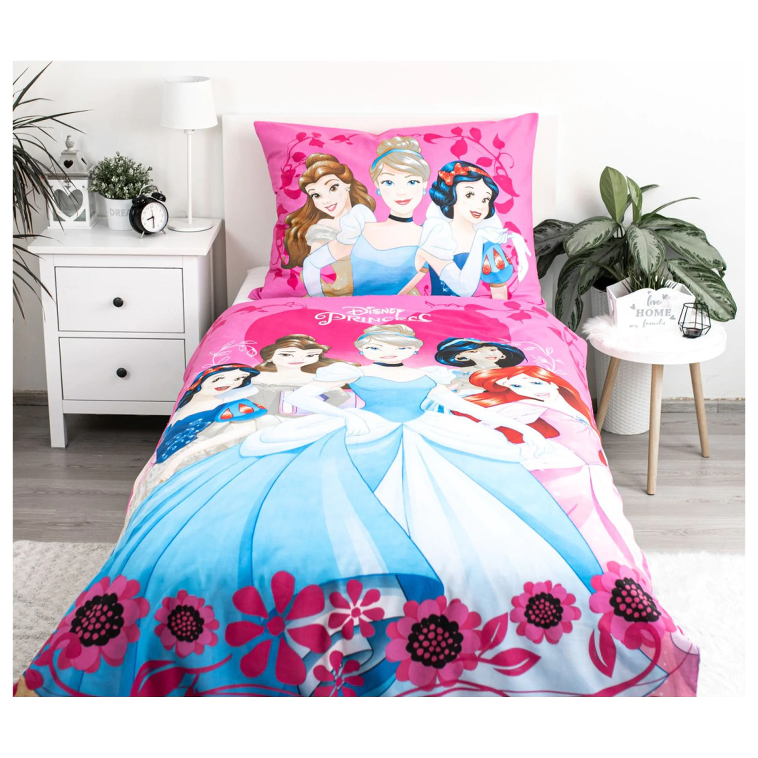 Disney Princesses Heart Duvet Cover product photo