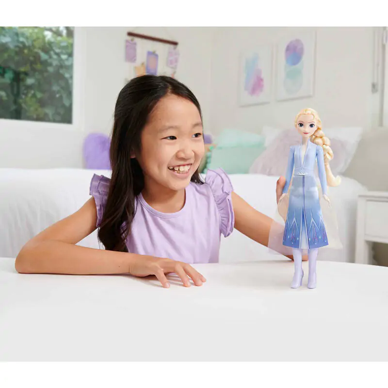 Disney Frozen 2 Elsa doll product photo