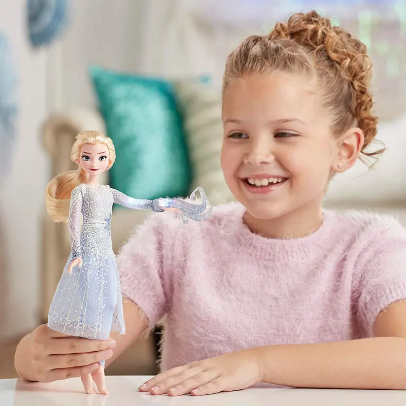 Disney Frozen 2 Magical Discovery Elsa doll product photo