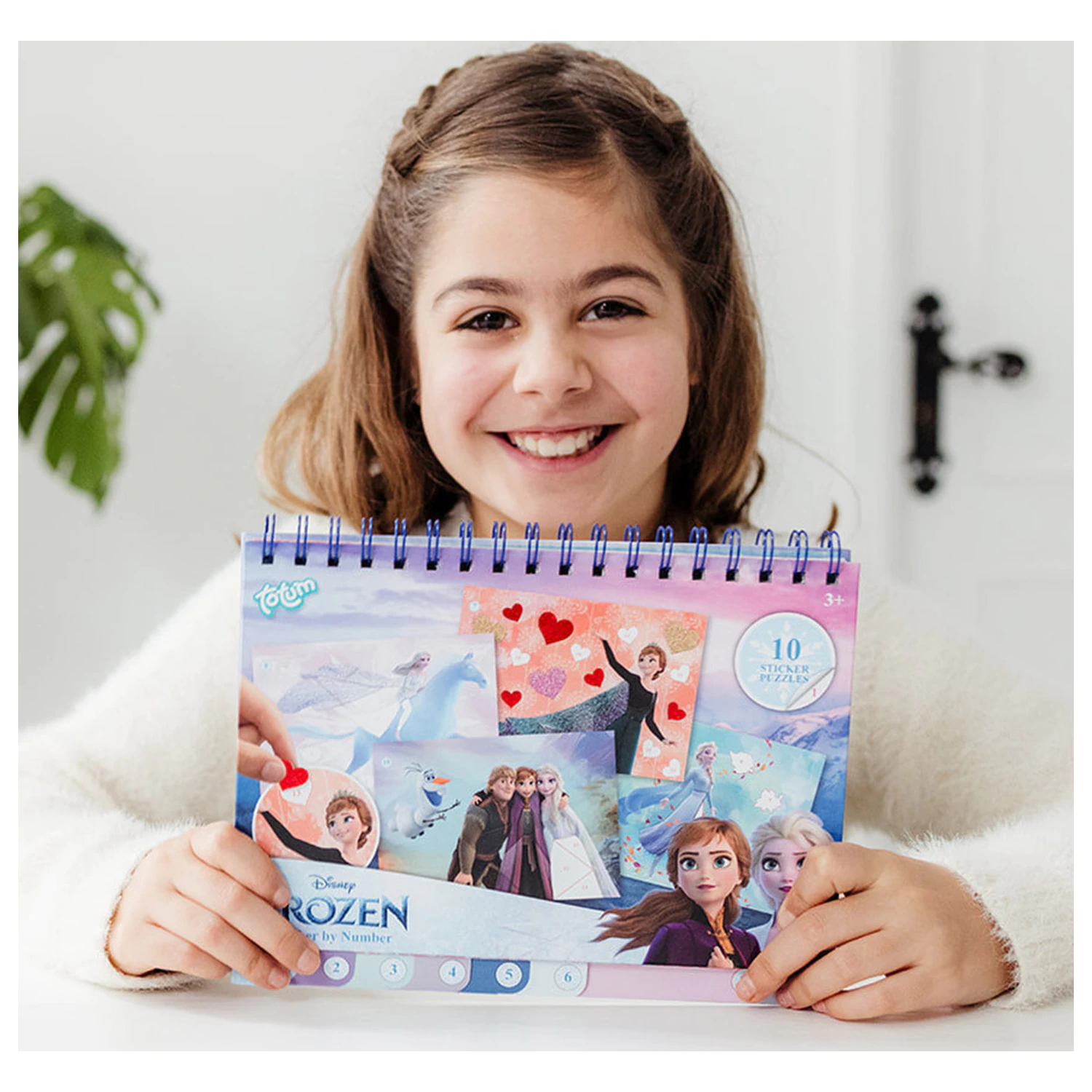 Disney Frozen Destiny Puzzle Sticker and Coloring Set product photo