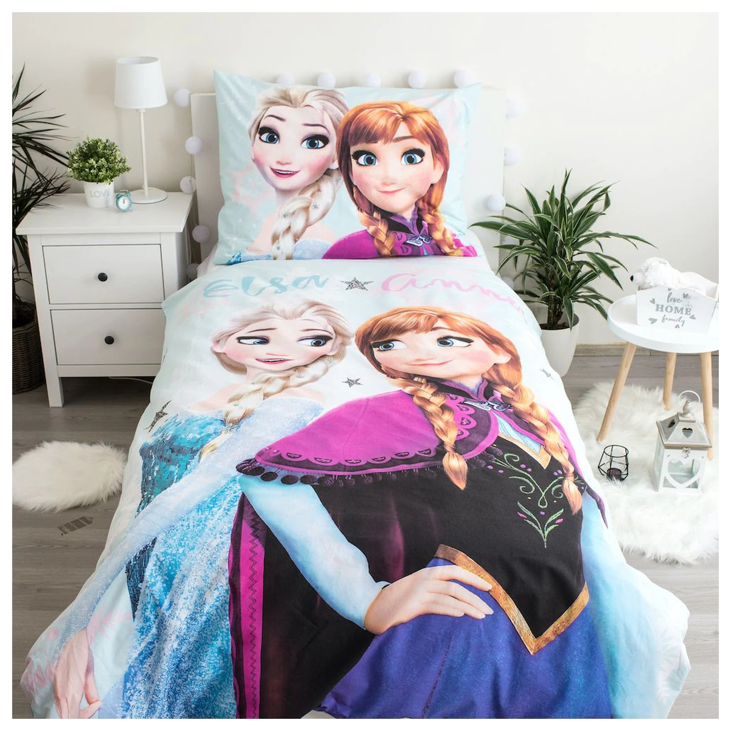 Disney Frozen Light Blue Duvet Cover product photo