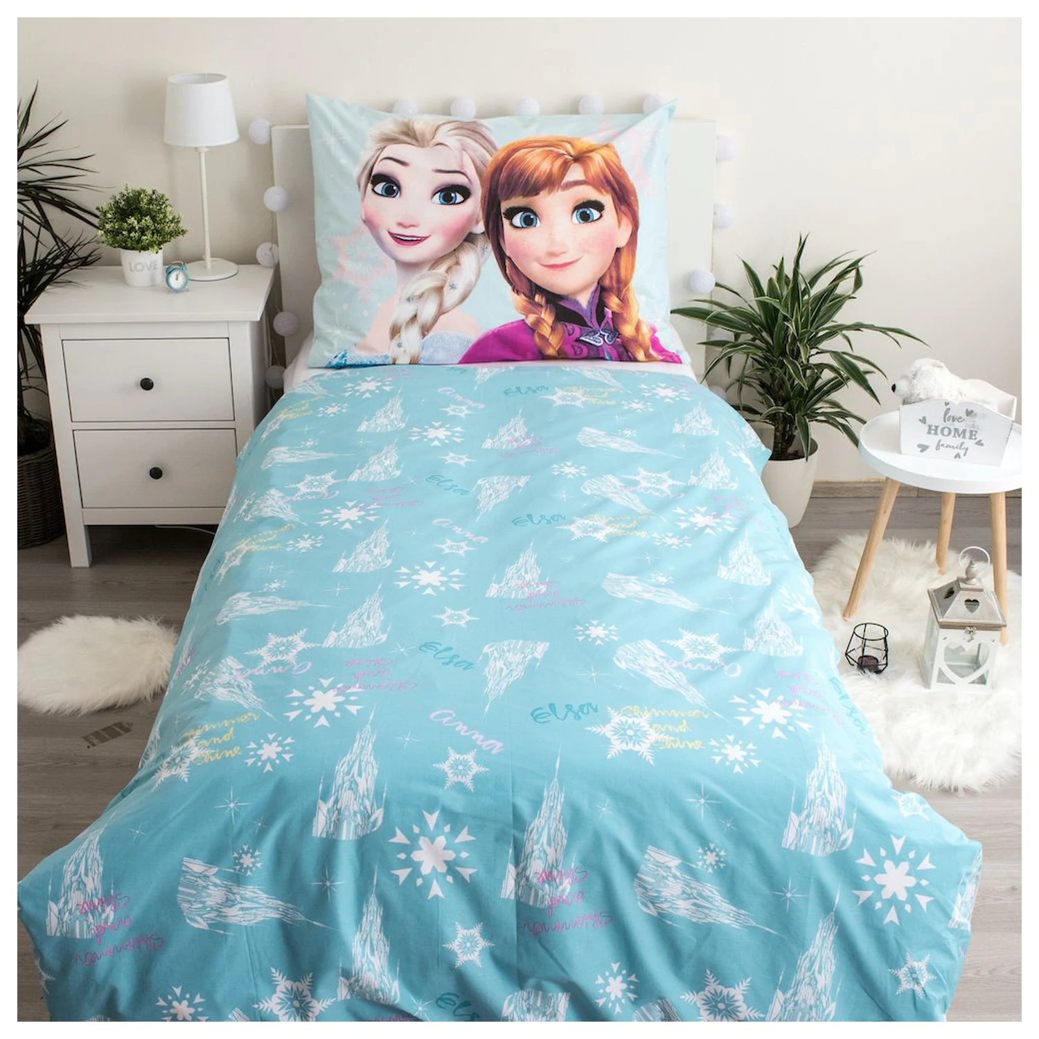 Disney Frozen Light Blue Duvet Cover product photo