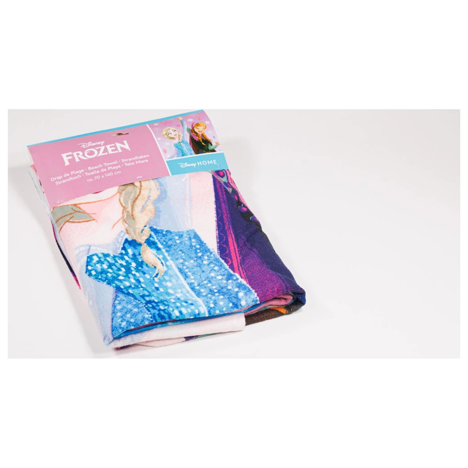 Disney Frozen Wonderland towel product photo