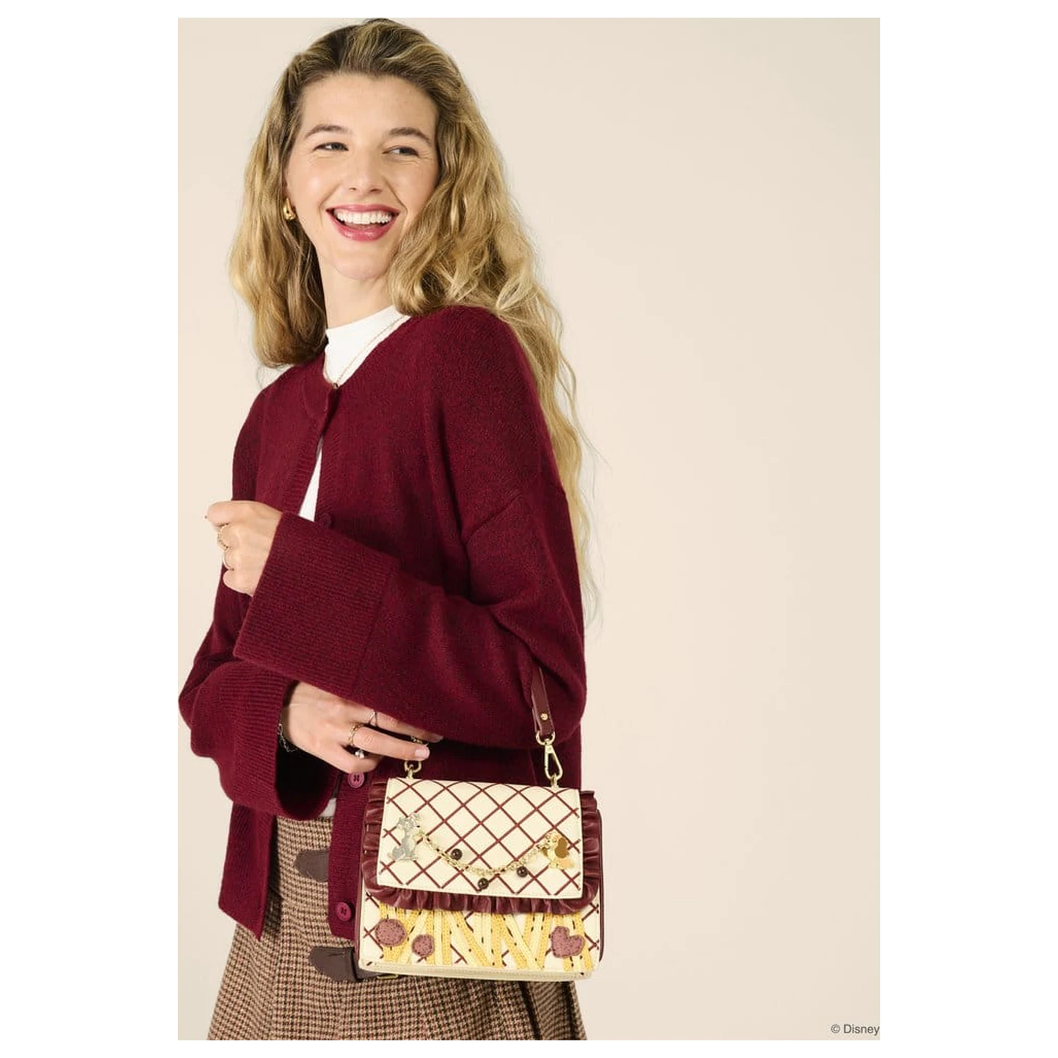 Disney by Loungefly Crossbody Lady & the Tramp Spaghetti Dinner product photo