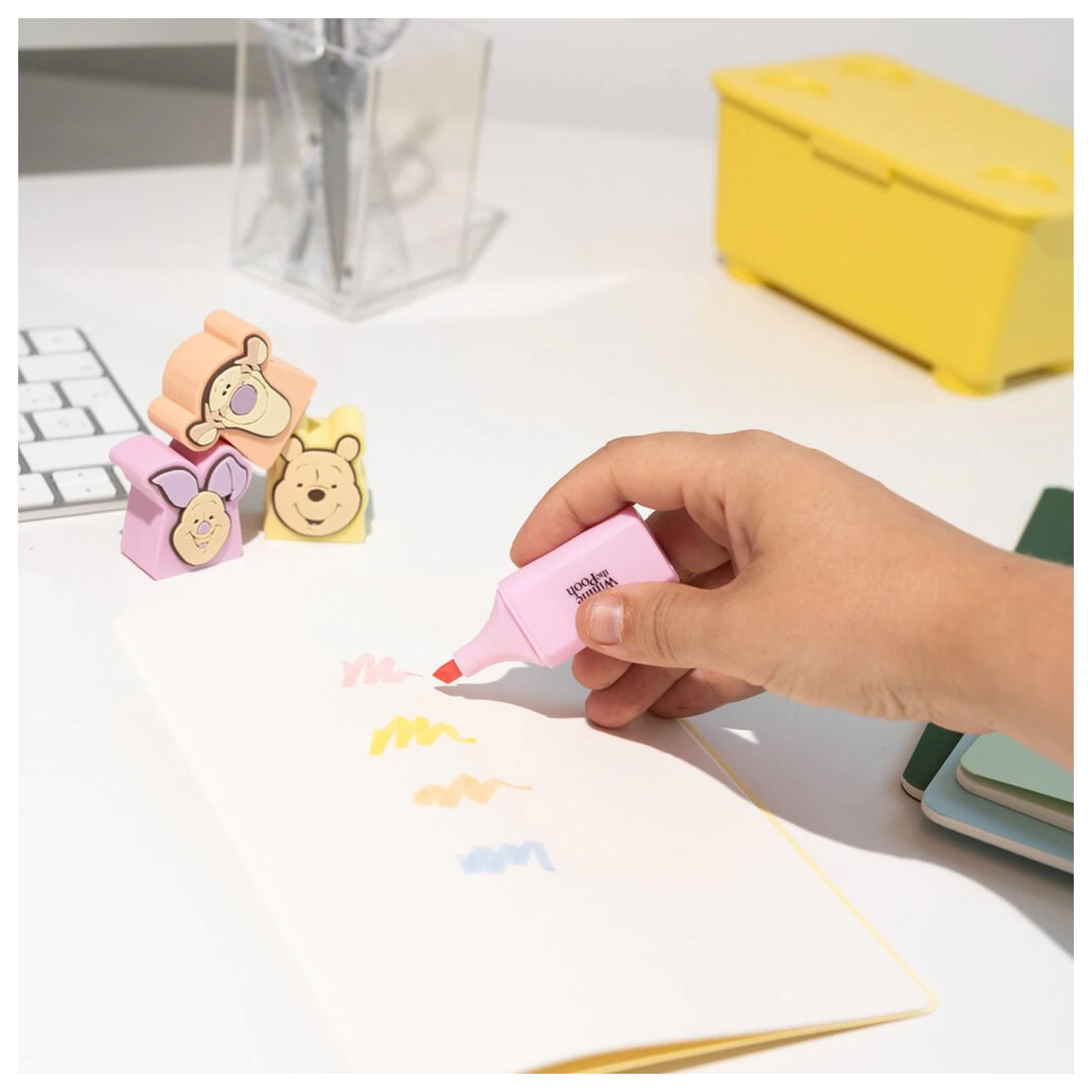 Disney Winnie the Pooh 4 highlighters pack product photo
