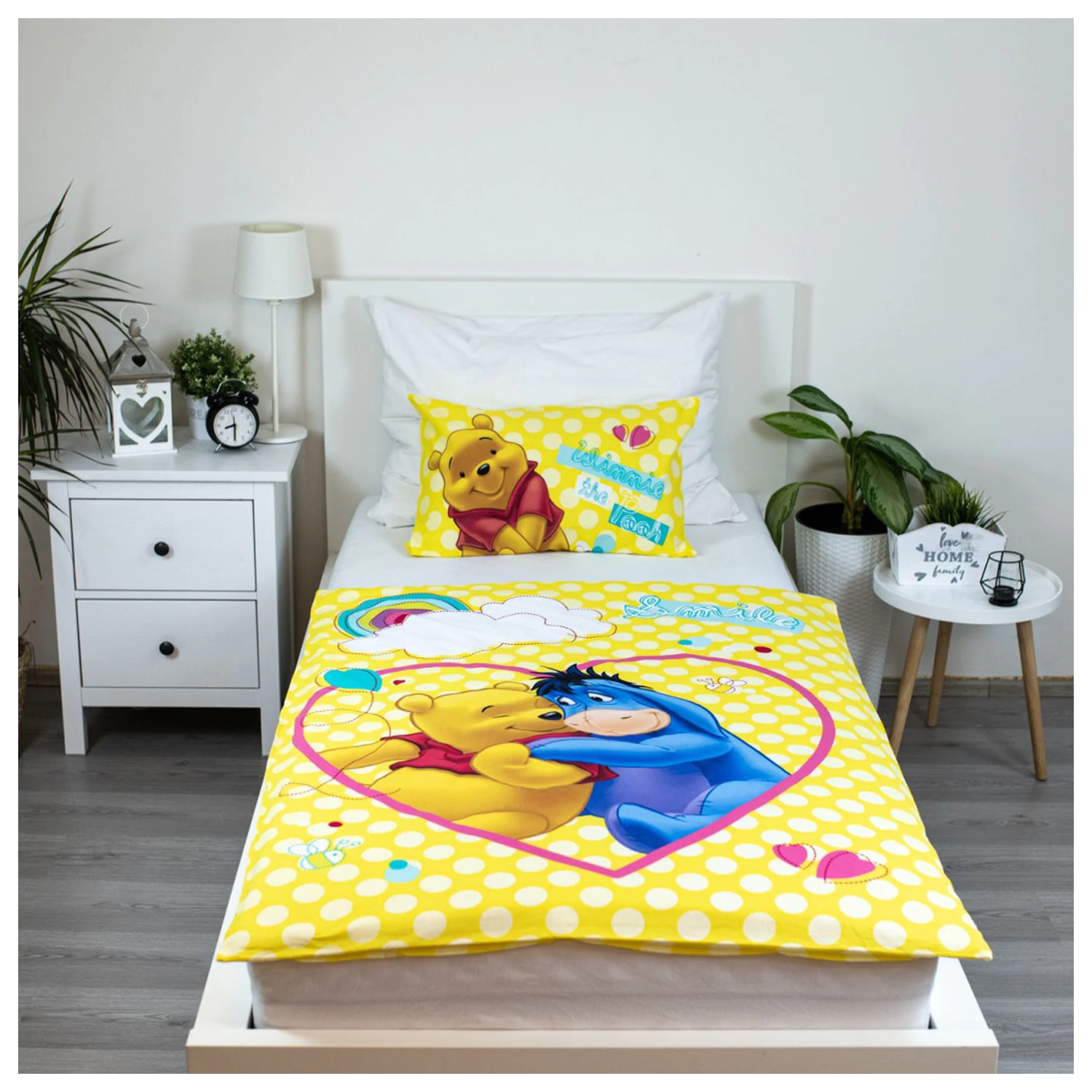 Disney Winnie the Pooh Smile Kids' Duvet Cover product photo