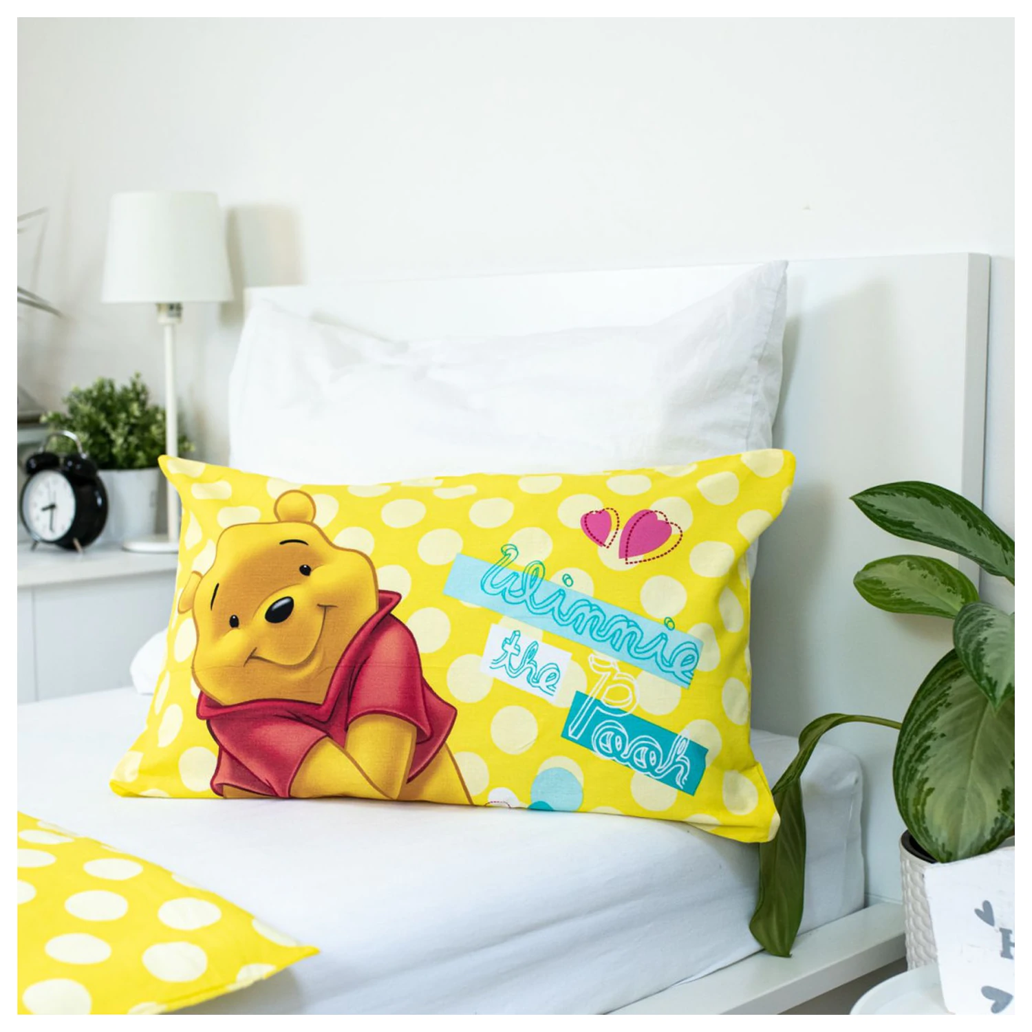 Disney Winnie the Pooh Smile Kids' Duvet Cover product photo