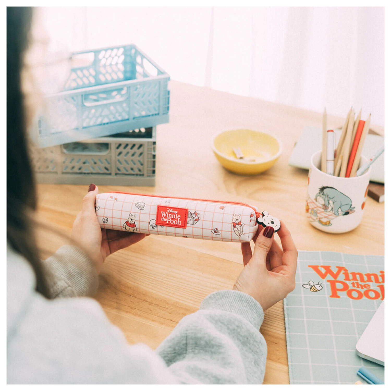 Disney Winnie the Pooh pencil case + pen and pencil product photo