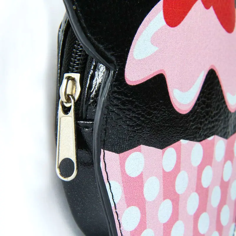 Disney Minnie Cupcake purse product photo