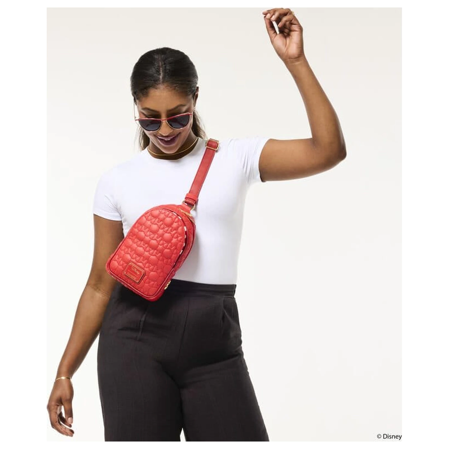 Disney by Loungefly Sling Bag Minnie product photo