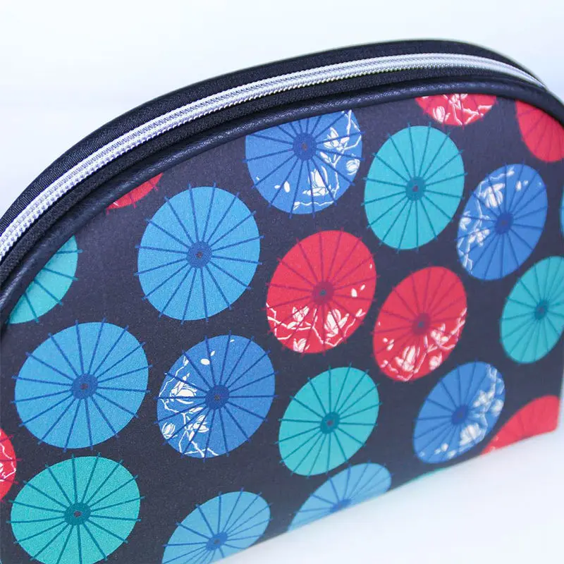 Disney Mulan travel toilet bag product photo