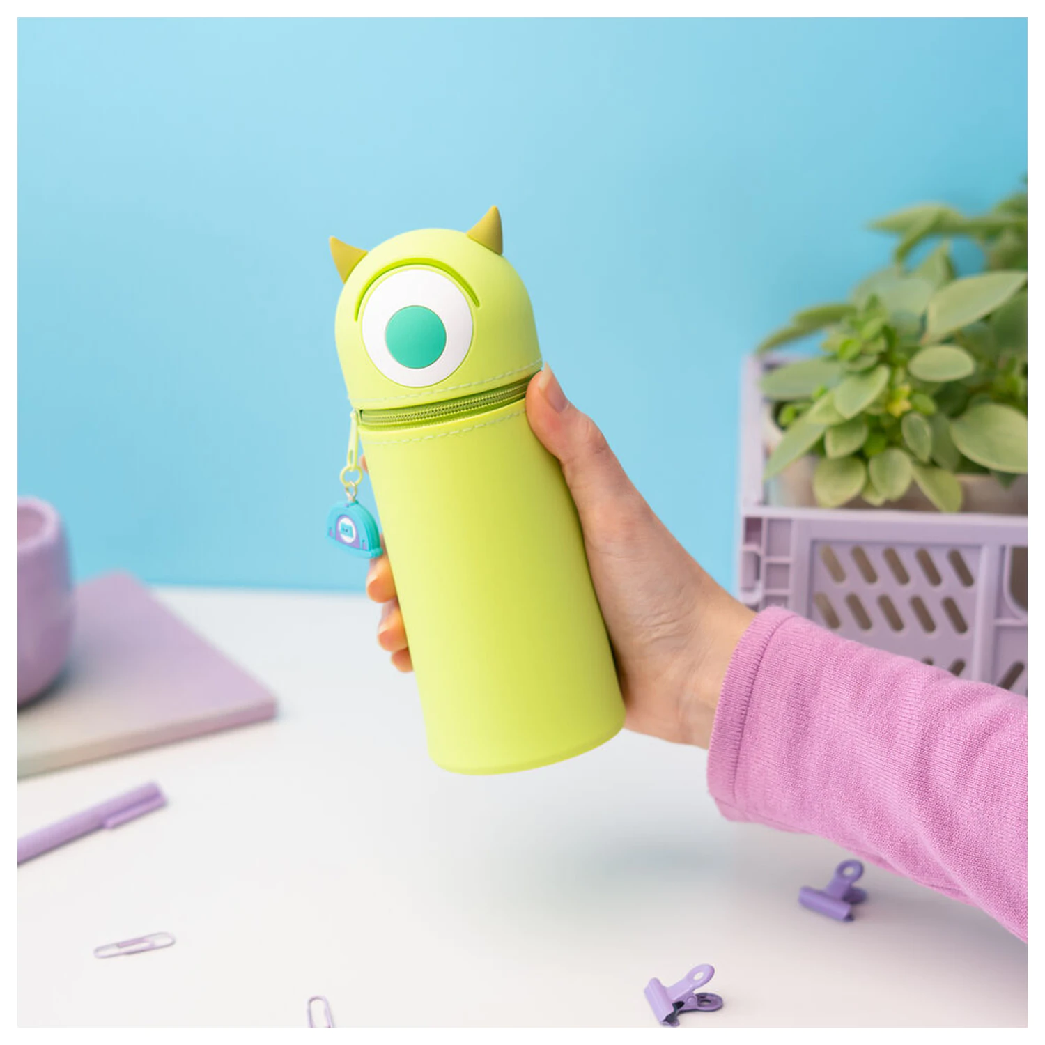Disney Pixar Monstruos S.A Mike Wazowski 3D pencil case product photo
