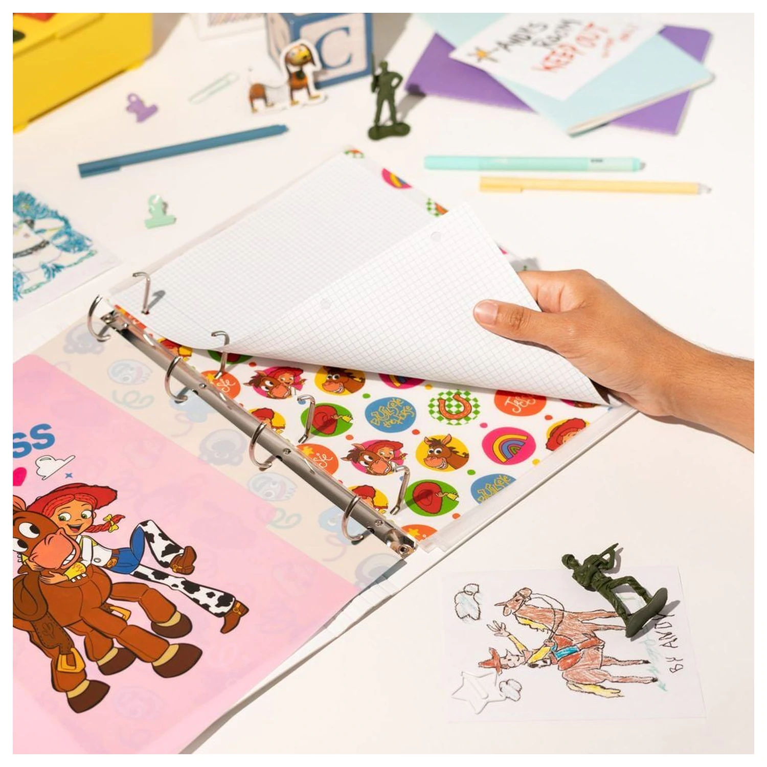 Disney Pixar Toy Story 4 ring binder product photo