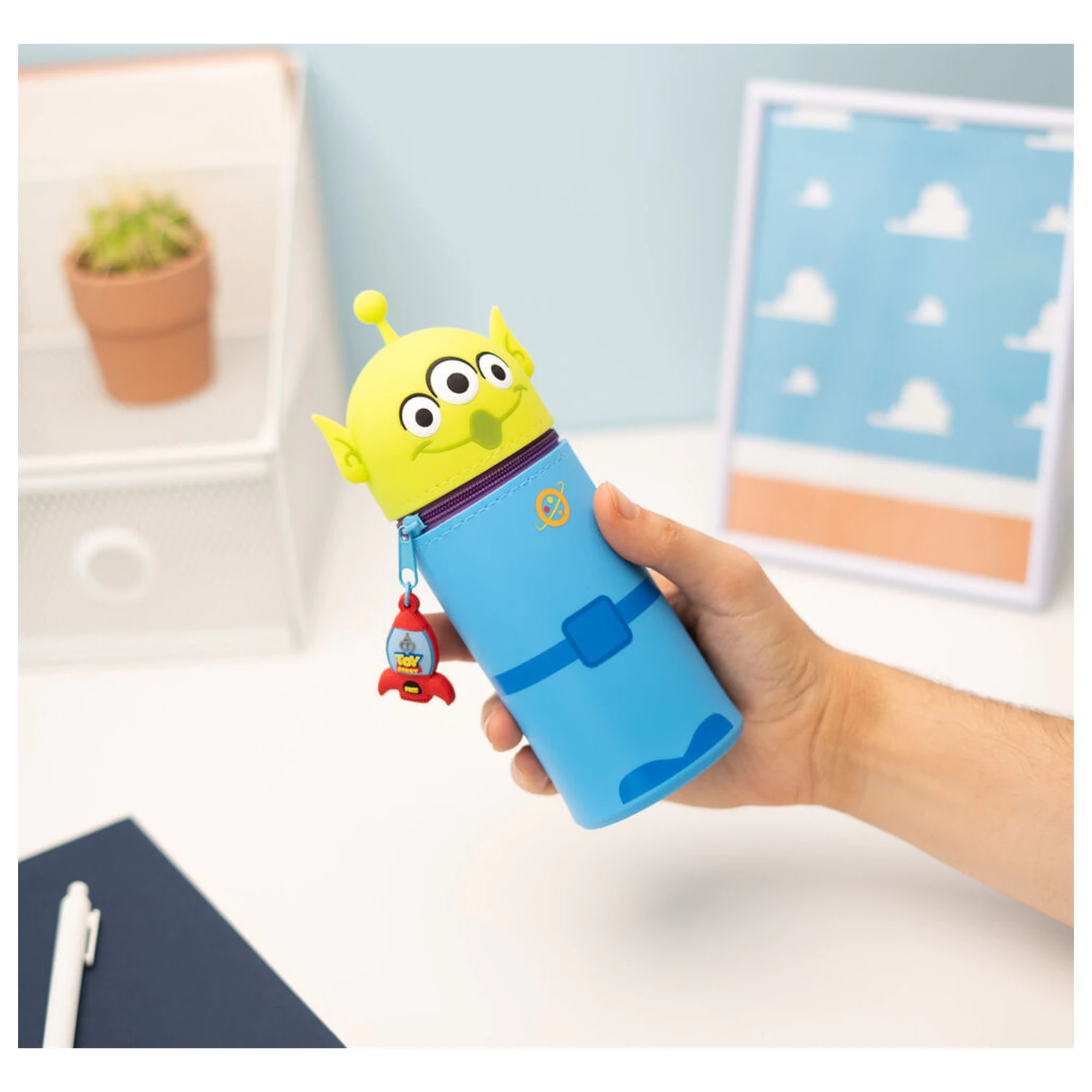 Disney Pixar Toy Story Alien 3D pencil case product photo