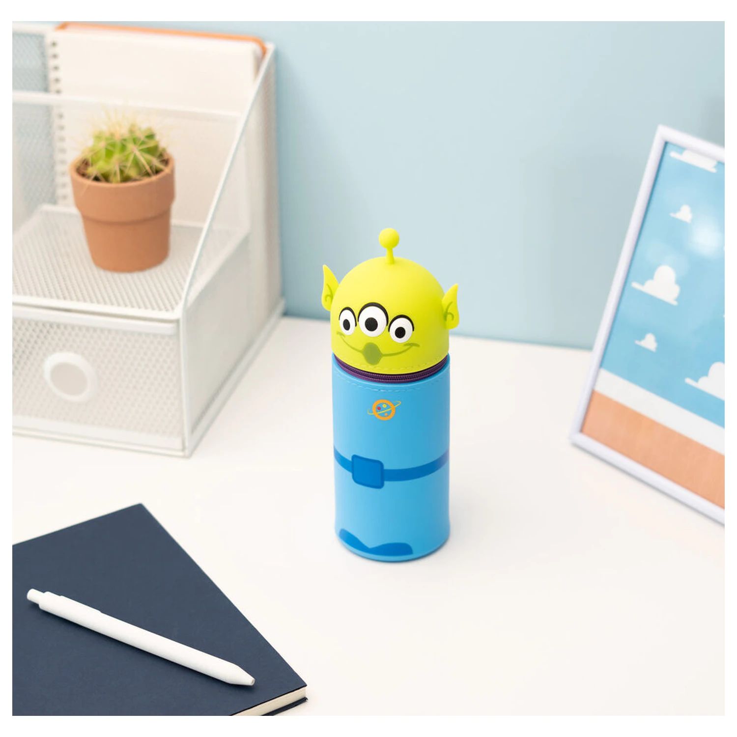 Disney Pixar Toy Story Alien 3D pencil case product photo