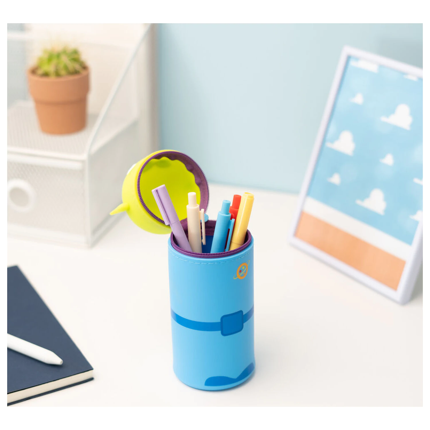 Disney Pixar Toy Story Alien 3D pencil case product photo