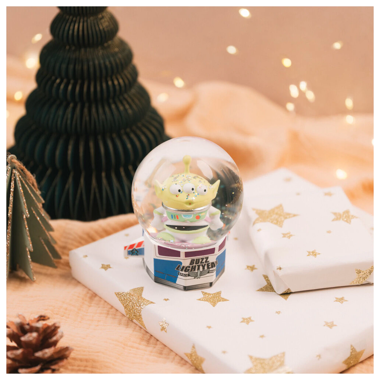 Disney Pixar Toy Story Alien snowball product photo