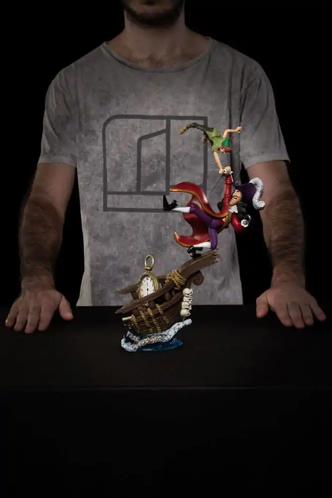 Disney Scale Statue 1/10 Peter Pan vs Hook 40 cm product photo