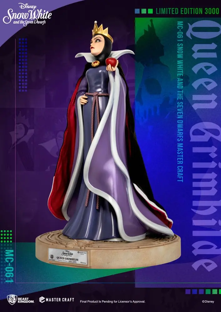 Disney Snow White and the Seven Dwarfs Master Craft Statue Queen Grimhilde 41 cm termékfotó