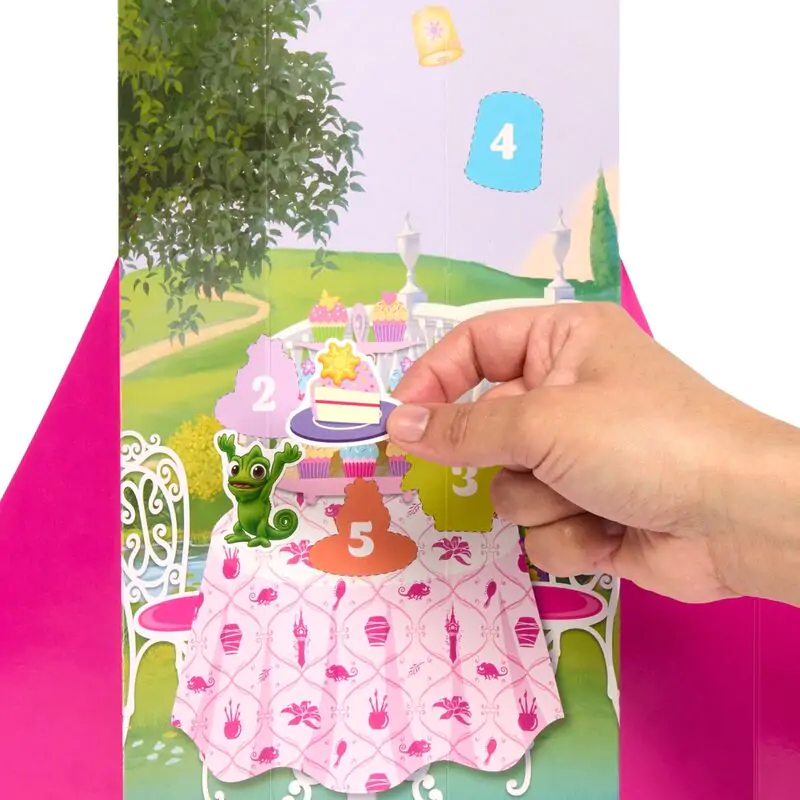 Disney Spin Reveal Rapunzel doll product photo