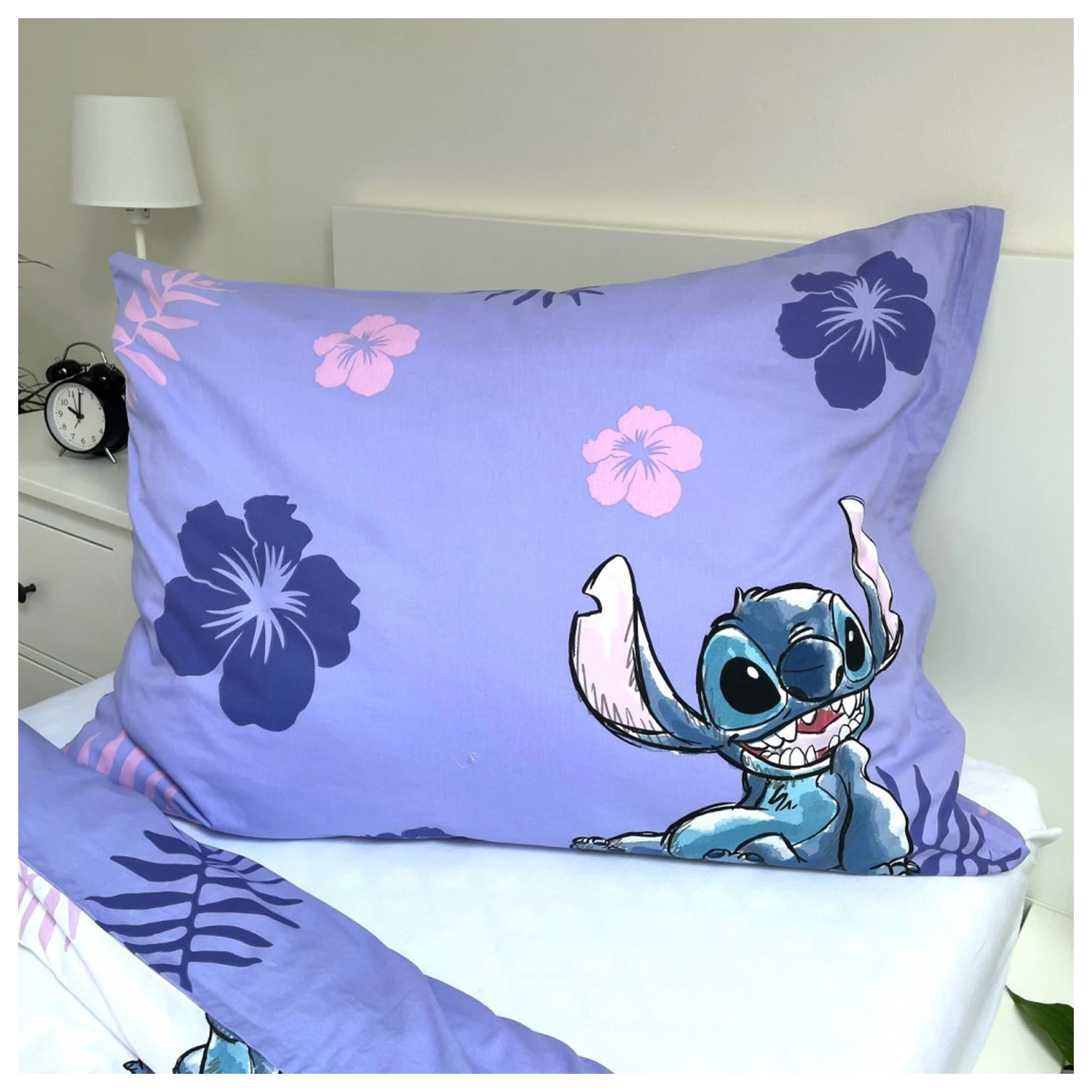 Disney Stitch Blooming duvet cover product photo