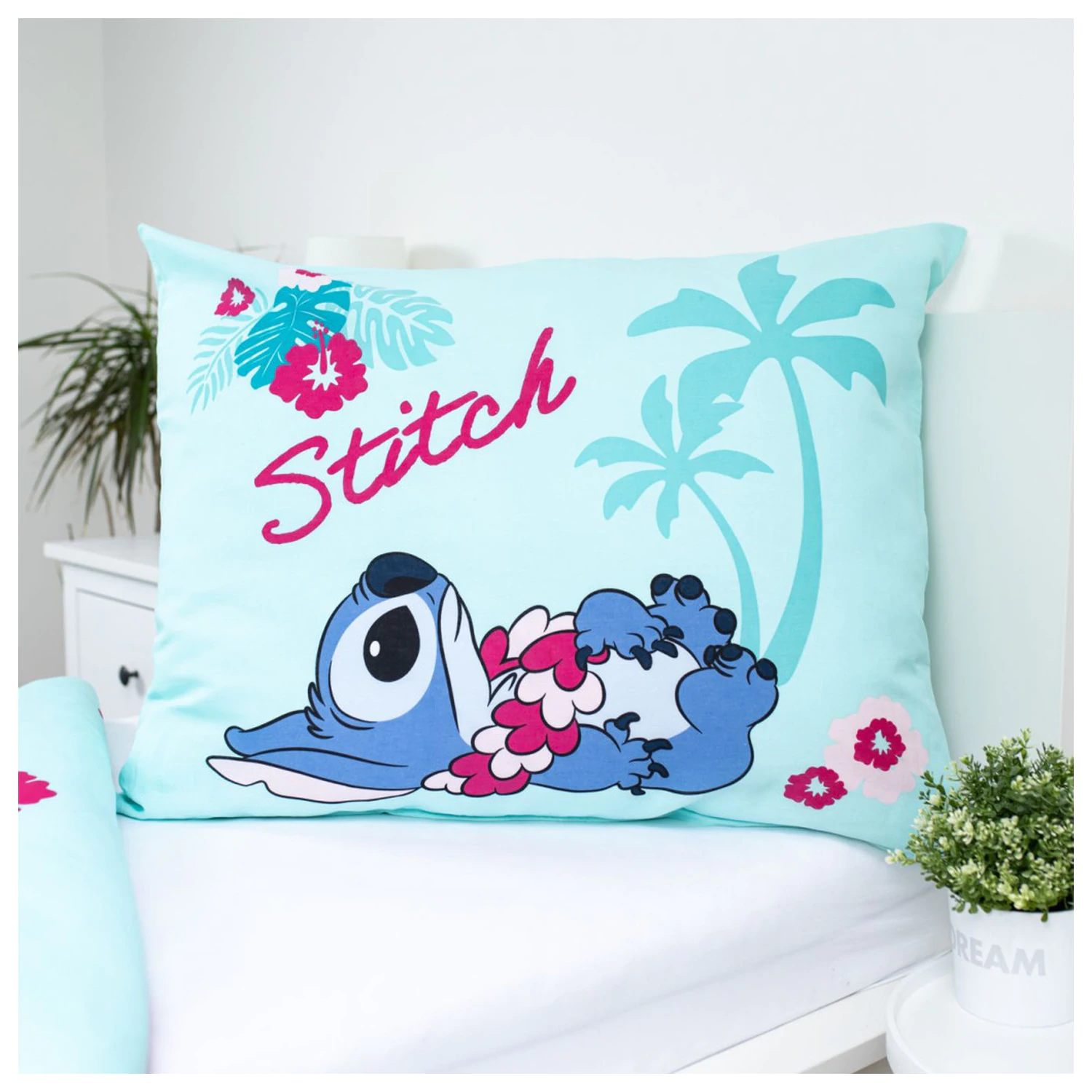 Disney Stitch Hawaii Duvet Cover product photo