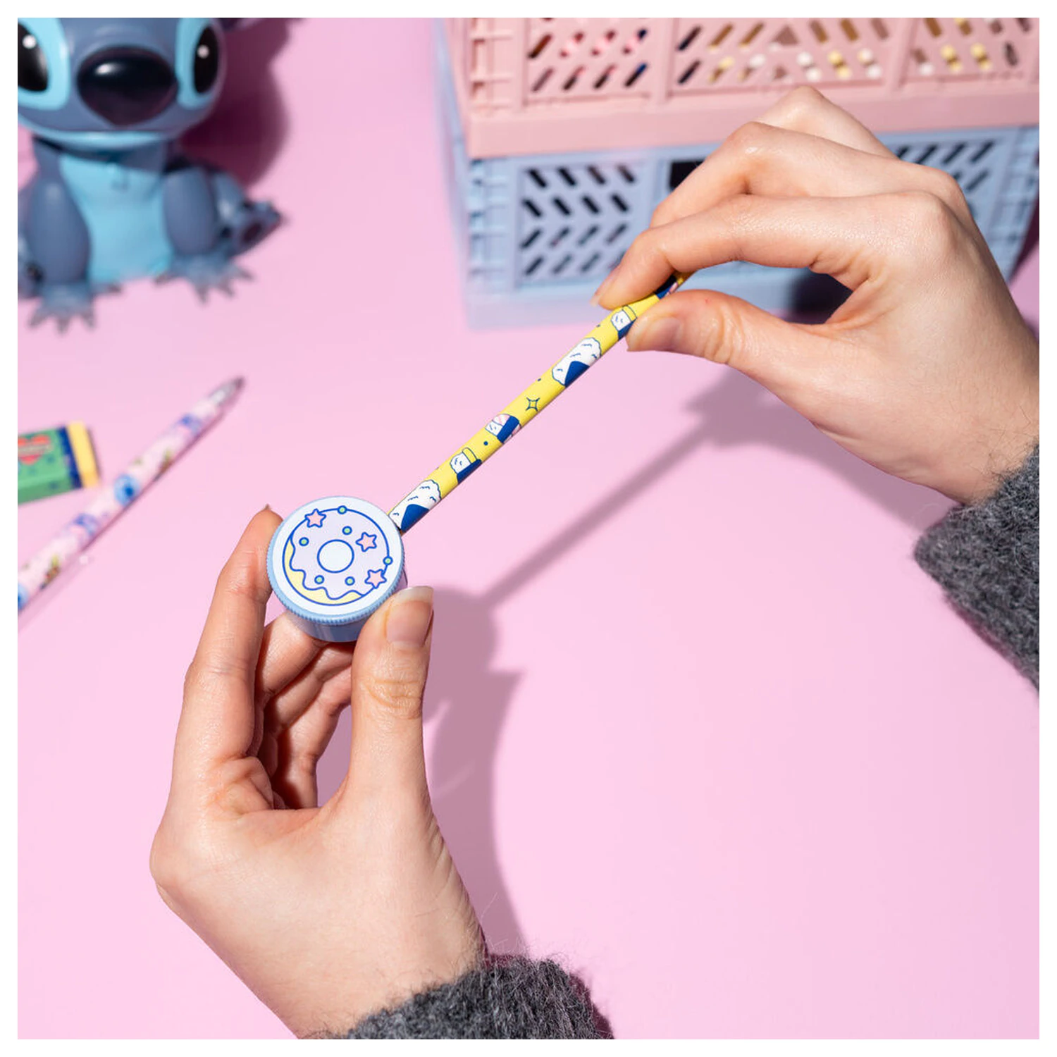Disney Stitch stationery set product photo