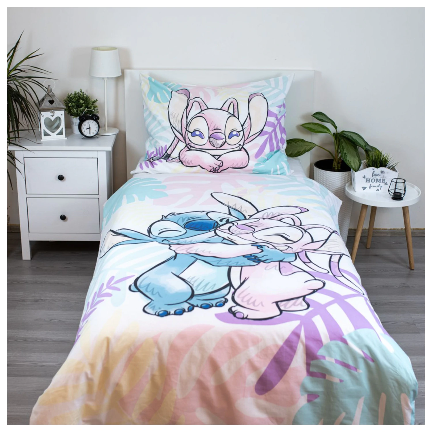 Disney Stitch Leaves Duvet Cover product photo