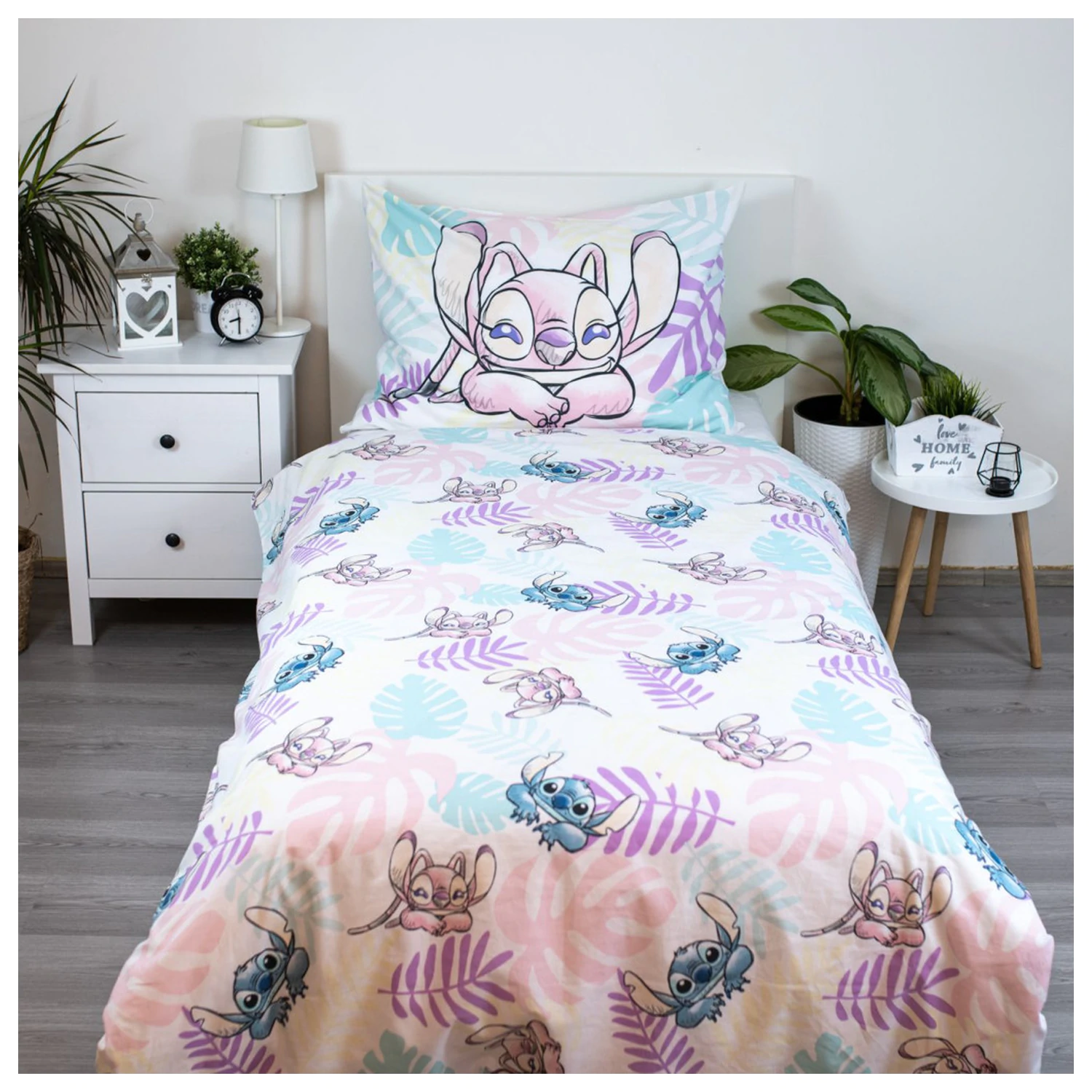Disney Stitch Leaves Duvet Cover product photo